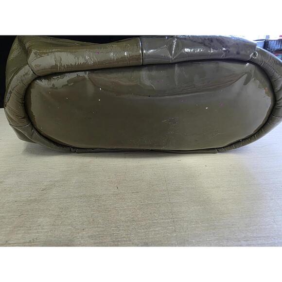 Coach Madison Marielle Drawstring Bucket Bag in a Patent Leather - Picture 10 of 10